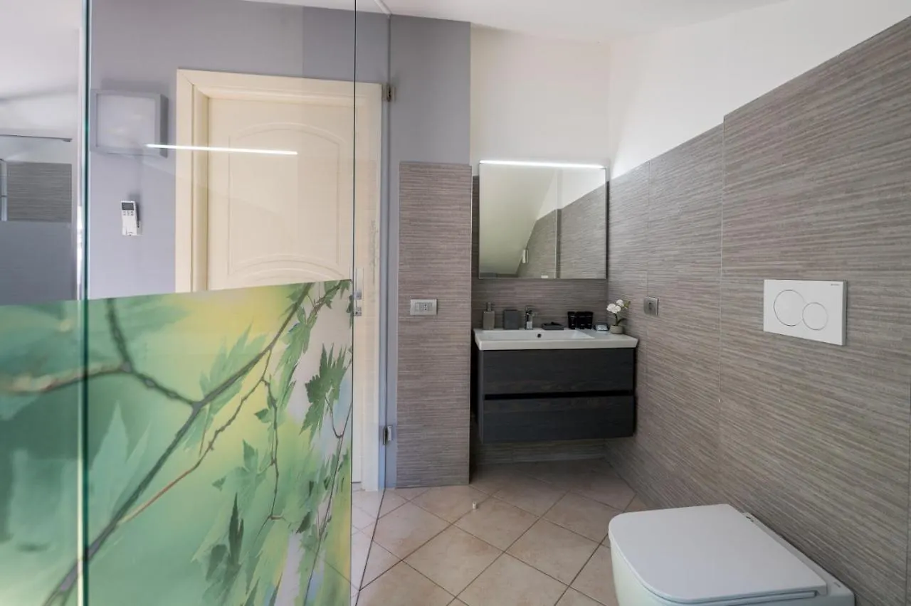Villa Vittoria With Private Heated Pool & Shared Sauna - Bellagio Village Residence Oliveto Lario