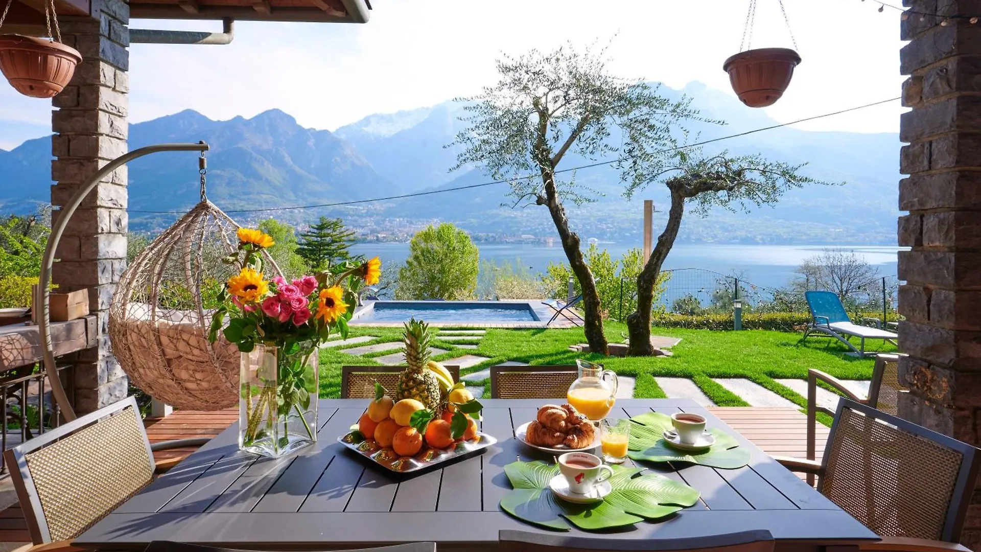 Villa Vittoria With Private Heated Pool & Shared Sauna - Bellagio Village Residence Oliveto Lario Italy